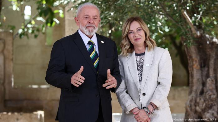 No G7, Lula defende taxação de super-ricos e controle de IA