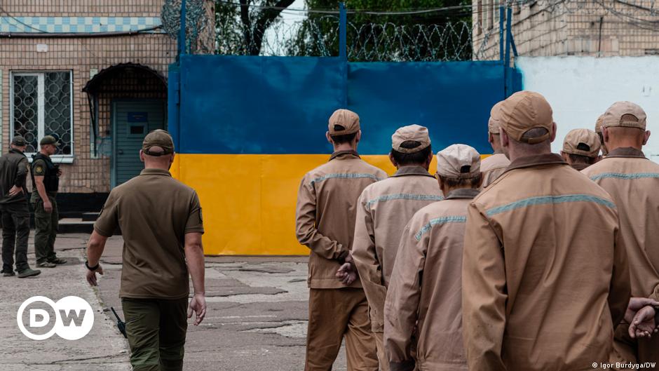 Ukraine recruits criminals in fight against Russia