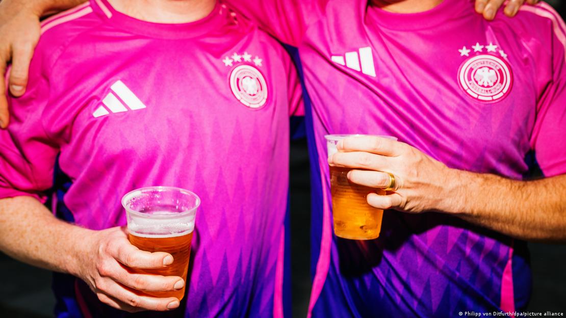 Adidas je već više od 70 godina firma koja oprema Njemački nogometni savez (DFB)