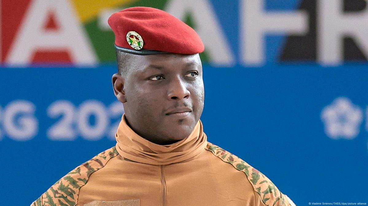 Burkina Faso junta says it foiled coup attempt – DW – 04/22/2025