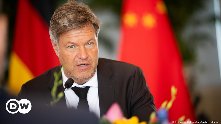 Habeck says EU tariffs on Chinese cars are not a “punishment” – DW – 06/23/2024