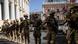 Soldados bolivianos apostados frente al palacio de gobierno. Soldados bolivianos apostados frente al palacio de gobierno.