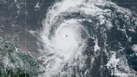 Wetter: Hurrikan bringt Inseln in der Karibik in Gefahr
