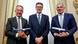 ITA-Präsident Antonino Turicchi (links), Wirtschaftsminister Giancarlo Giorgetti (Mitte) und Lufthansa-Chef Carsten Spohr in Rom ITA-Präsident Antonino Turicchi (links), Wirtschaftsminister Giancarlo Giorgetti (Mitte) und Lufthansa-Chef Carsten Spohr in Rom