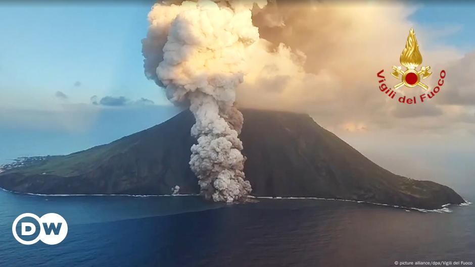 Vulkane in Italien: Stromboli rumort, Ätna spuckt Lava