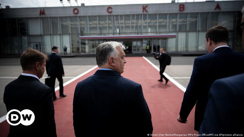 Orban meets Putin in Moscow on trip criticized by EU