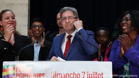 Parlamentswahl in Frankreich: Linke holt überraschend Sieg