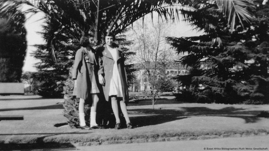 Rut Vajs sa sestrom Margot u Johanesburgu 1936.
