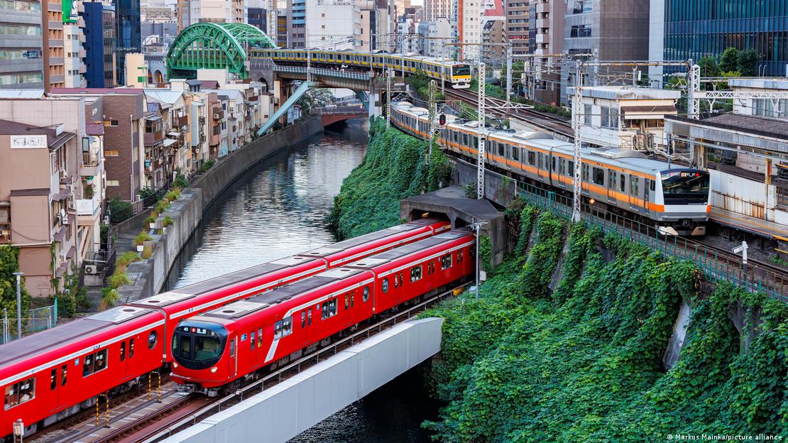 El metro de Tokio, Japón. 