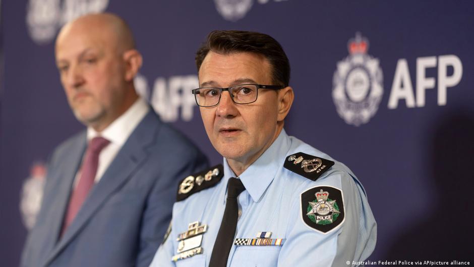Australia arrests couple accused of spying for Russia