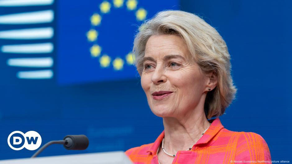 karlspreis-2025-f-r-eu-kommissionspr-sidentin-von-der-leyen