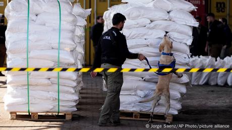 Paraguay findet Rekordmenge Kokain - als Süßigkeit getarnt