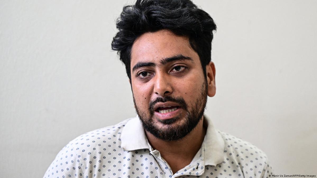 Onlayn porno defloratsiyani tomosha qiling