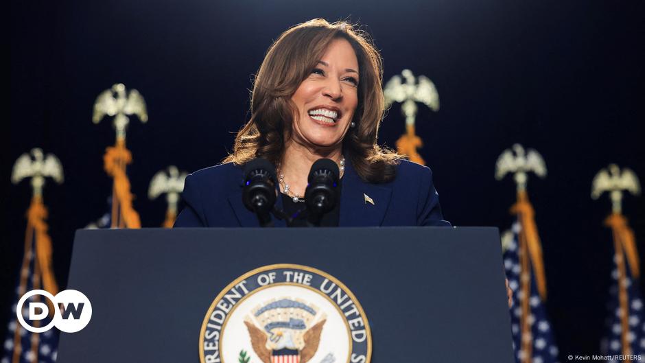 Mengapa tawa Kamala Harris adalah senjata rahasia – DW – 14 Agustus 2024