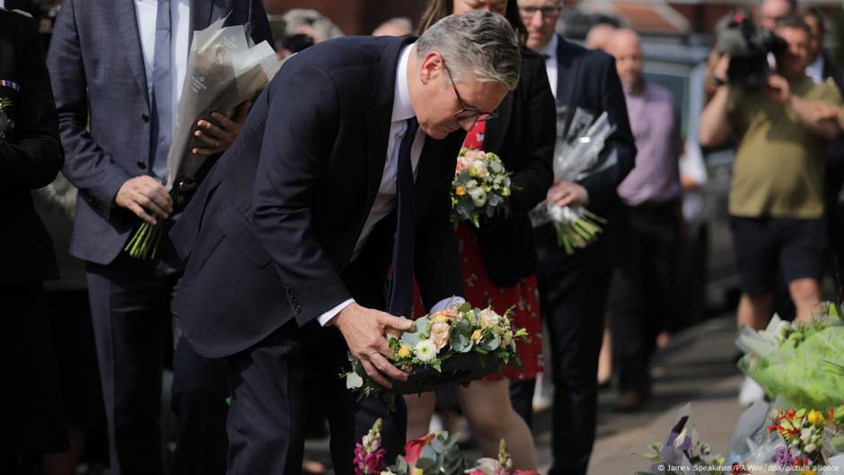 Premijer Kir Starmer odaje počast žrtvama u Sautportu