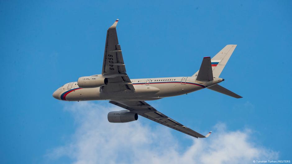 Ankara, 1.08.2024. - Avion vlade Ruske federacije vraća se zu Moskvu posle razmene zarobljenika
