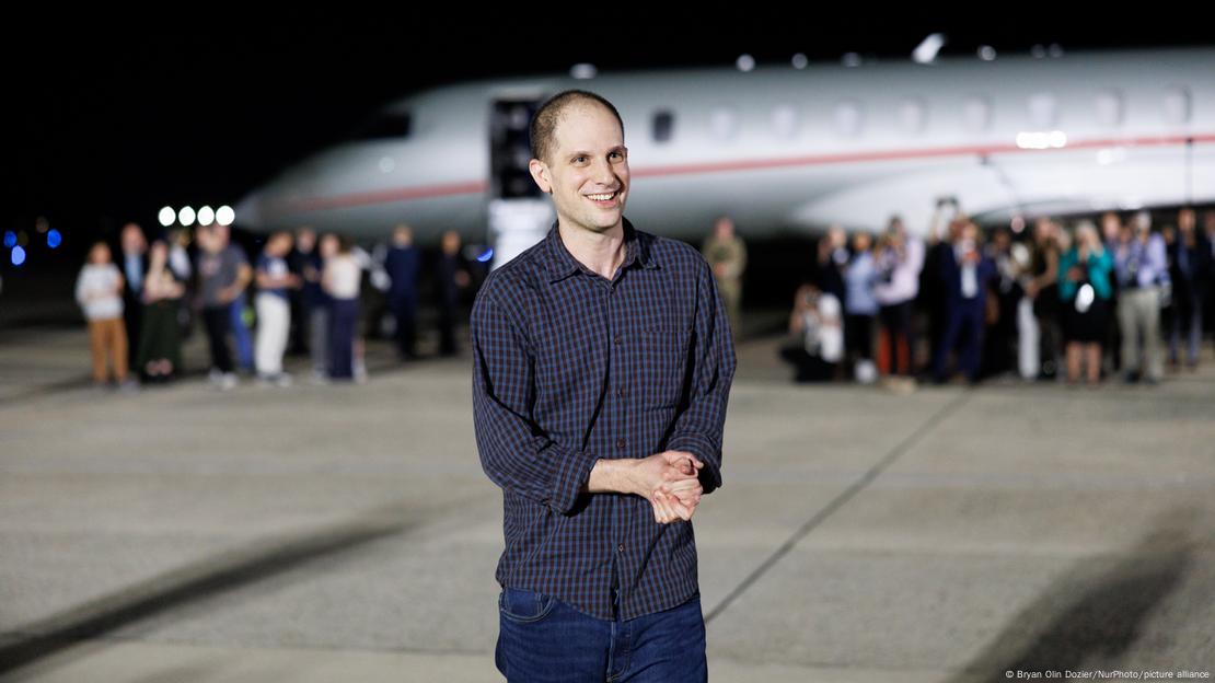 Der Korrespondent des "Wall Street Journal", Evan Gershkovich, nach seiner Freilassung Anfang August auf der Joint Base Andrews im US-Bundesstaat Maryland