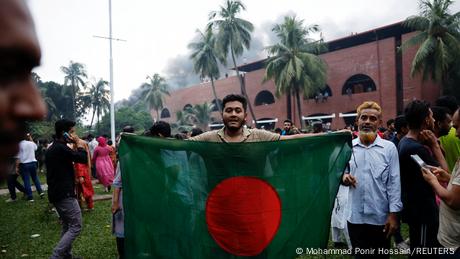 Übergangsregierung in Bangladesch: Wer wird nun das Sagen haben?