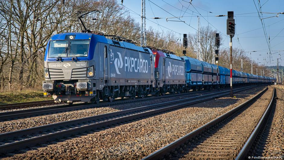 У Польщі пошкоджено залізничні колії - влада підозрює диверсію