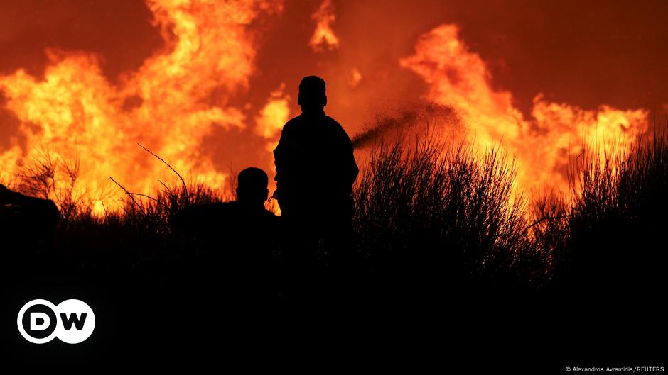 Greece: One dead as wildfires bear down on Athens