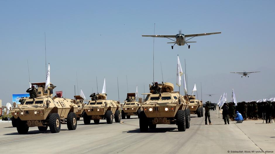 Trump insiste en recuperar base de Bagram en Afganistán