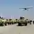 Desfile militar talibán para conmemorar el tercer aniversario de la retirada de las tropas estadounidenses de Afganistán, en la base aérea de Bagram, el miércoles 14 de agosto de 2024.