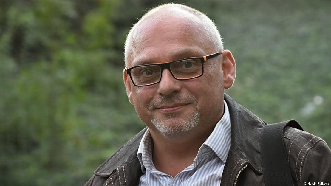 Porträt eines Mannes mit Brille (Kay Zeisberg)