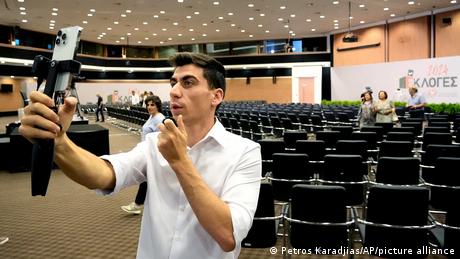 Ερωτήματα για το πολιτικό γραφείο-έπαυλη του Φειδία