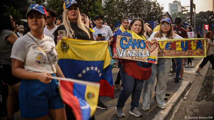 Venezuelanos em São Paulo oscilam entre medo e esperança