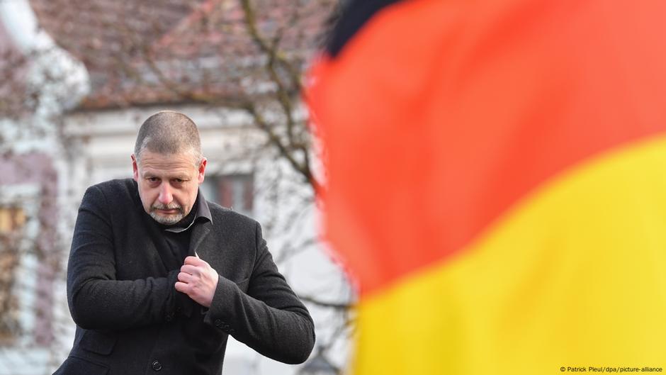 Desničarsko ekstremistički izdavač Gec Kubiček iz okruženja AfD-a je protiv svakog oblika deradikalizacije