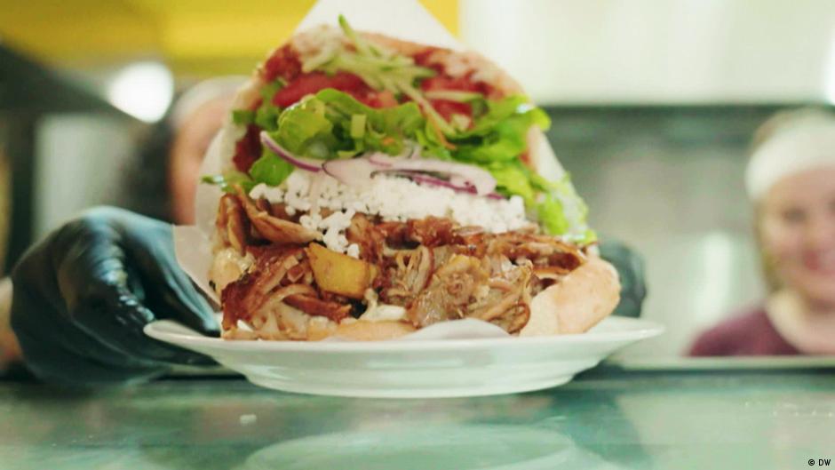 Ist der Döner türkisch oder deutsch?