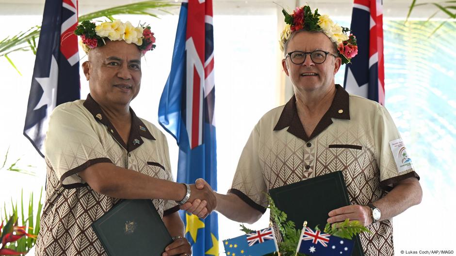 Premijeri Feleti Teo (Tuvalu) i Entoni Albaneze (Australija) 28. avgusta 2024.