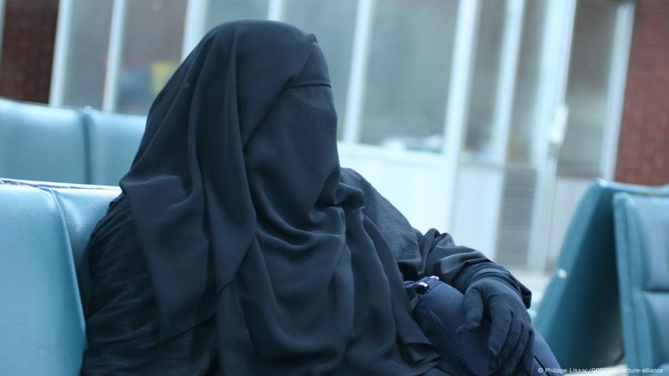 Kim bu mürideler? – DW – 15.10.2024