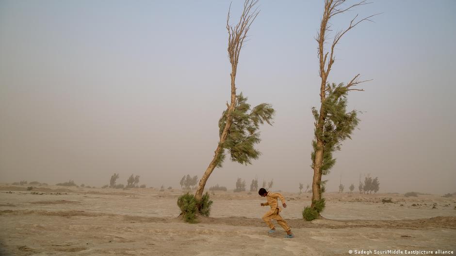 عمیق‌تر شدن محرومیت‌ها؛ پیامدهای جنگ در سیستان و بلوچستان