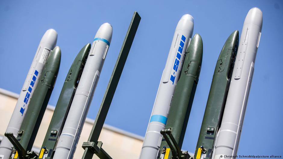 Ukrajini su, između ostalog, prosleđeni i sistemi protivvazdušne odbrane IRIS-T nemačkog proizvođača „Dil“