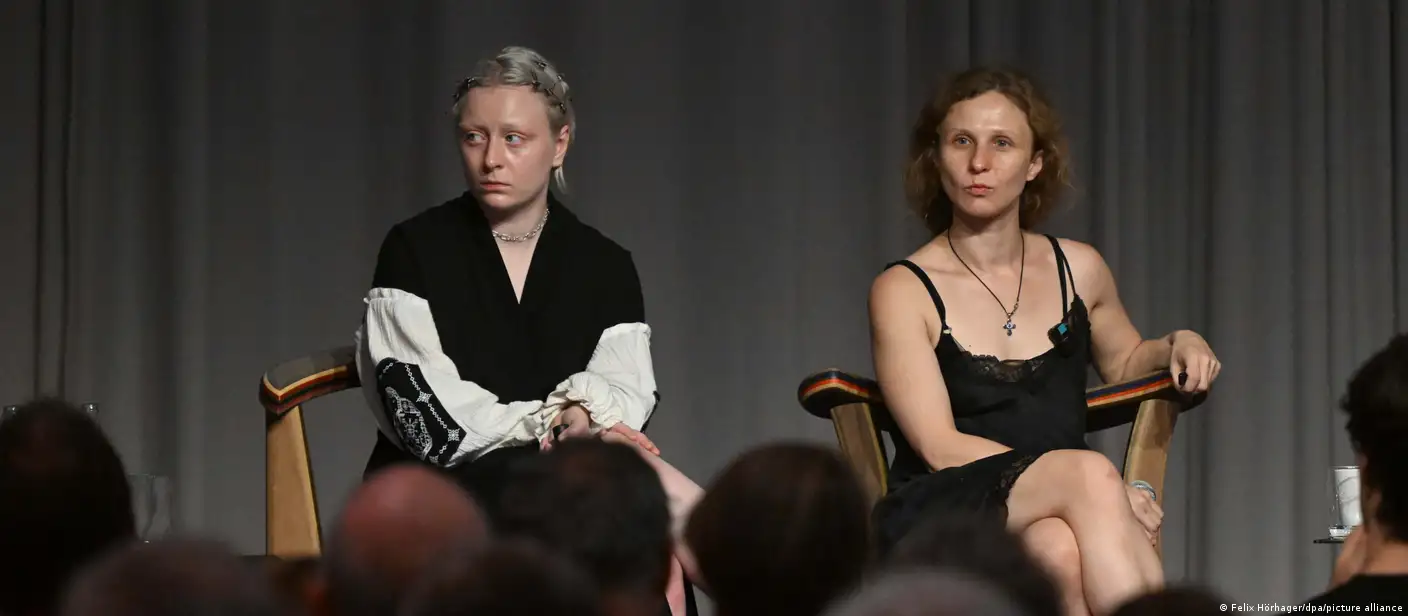 Ekaterina Ryabova bilan filmlarda jinsiy aloqa