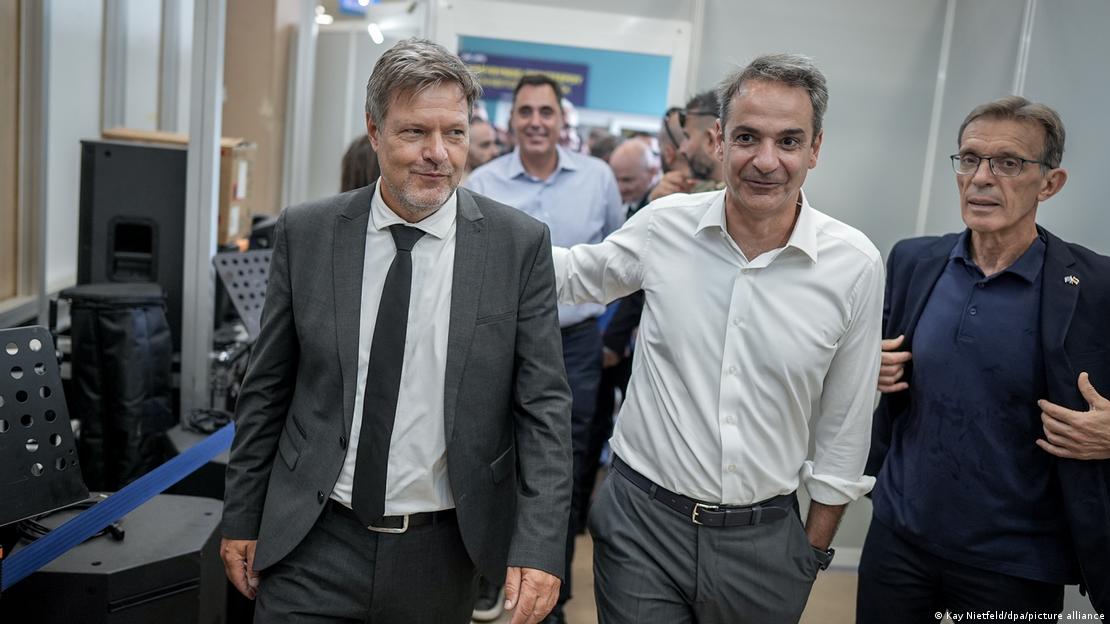 Χάμπεκ και Μητσοτάκης επισκέπτονται την ΔΕΘ