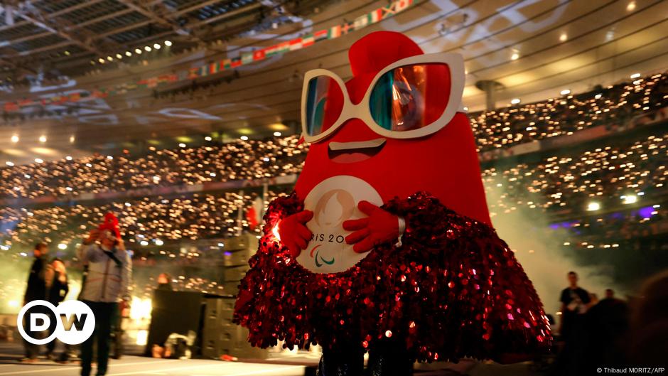 Paris Paralympics end with electro-party