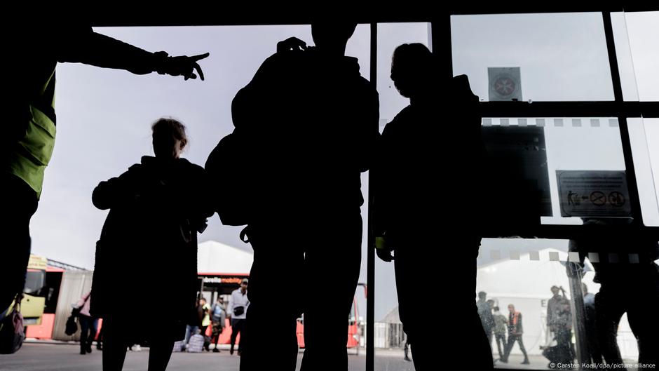 Izbeglice u prihvatnom centru na bivšem berlinskom aerodromu Tegel