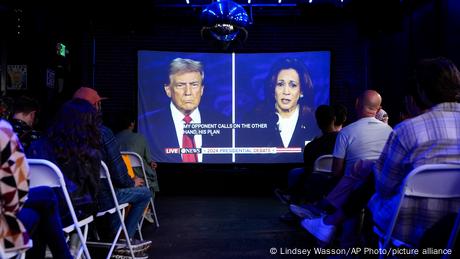 Trump verkündet auf eigener Onlineplattform, es werde keine dritte Debatte zwischen ihm und Kamala Harris geben.