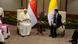 Papst Franziskus trifft in Singapur Ministerpräsident Lawrence Wong Papst Franziskus trifft in Singapur Ministerpräsident Lawrence Wong