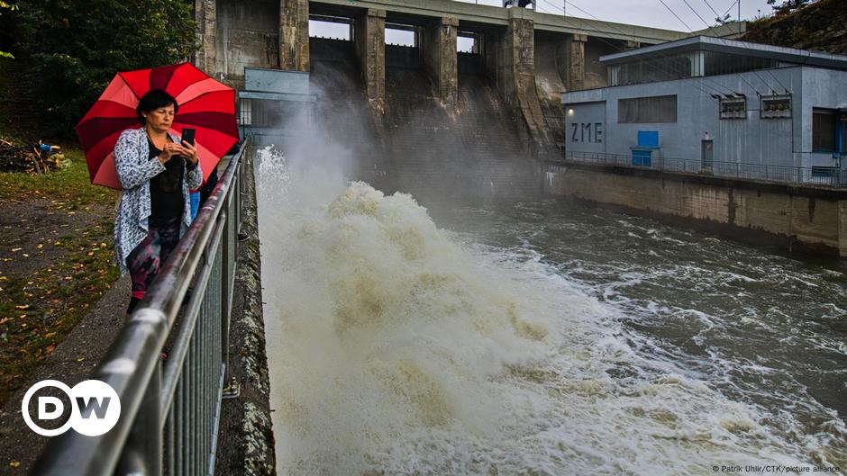 Europe: Extreme weather warnings in Germany, Poland, Austria