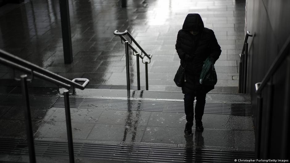 Zimowa chandra atakuje. Naukowcy tłumaczą, co się dzieje