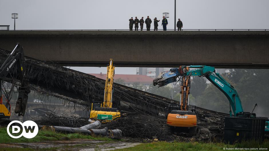 Dresden eilt, eingestürzten Brücke inmitten Hochwarnungen zu entfernen