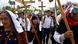 Indígenas del sur de México portan cruces para exigir el fin de la violencia de grupos criminales contra sus comunidades, en Tuxtla Gutiérrez. Indígenas del sur de México portan cruces para exigir el fin de la violencia de grupos criminales contra sus comunidades, en Tuxtla Gutiérrez.