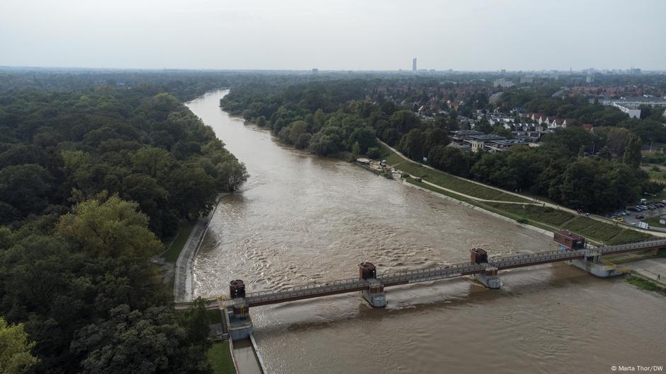 Flooding in Poland: How Wroclaw is preparing for the expected flood wave peak