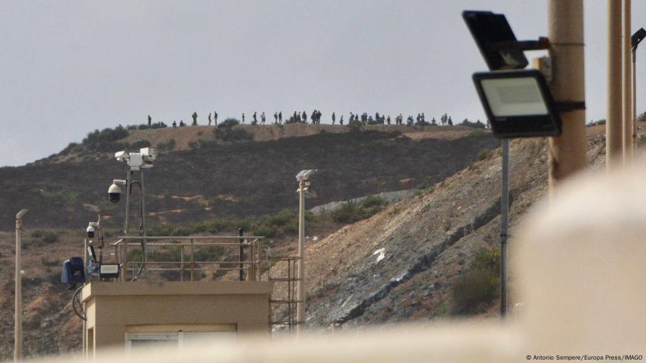 المغرب ـ دعوات غامضة لهجرة جماعية نحو أوروبا.. من يقف خلفها؟