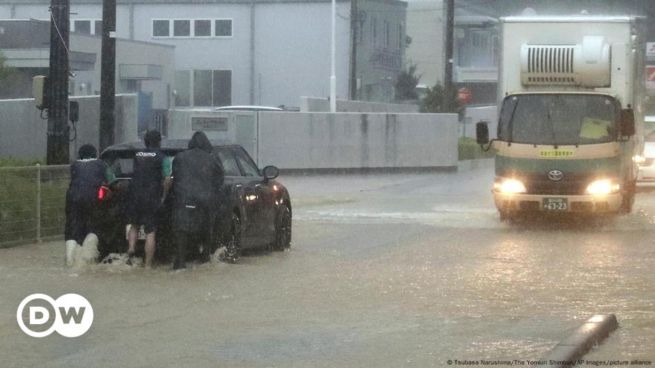 Japan: Heavy rains trigger evacuation in quake-hit region