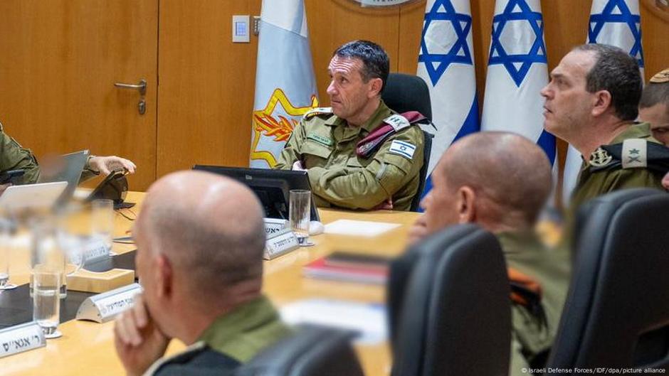لبنان ـ مبادرات دبلوماسية على وقع تلويح إسرائيلي بهجوم بري