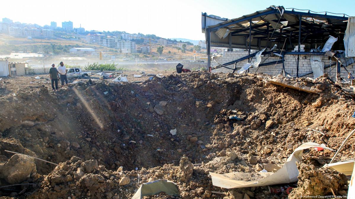 Hezbolá confirma muerte de jefe de la unidad aérea en Beirut – DW – 27/09/2024